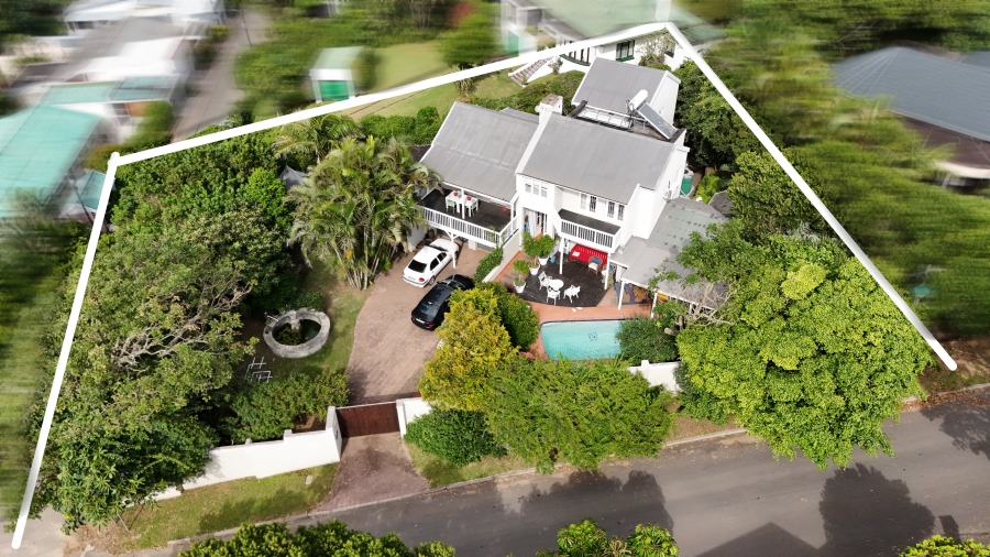 3 Bedroom Property for Sale in Bonza Bay Eastern Cape